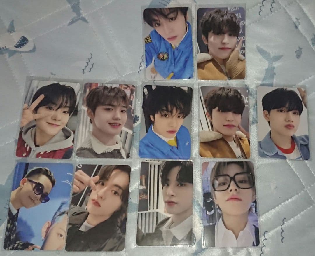 treasure MD トラベルキット アクスタ パスケース トレカ 11枚