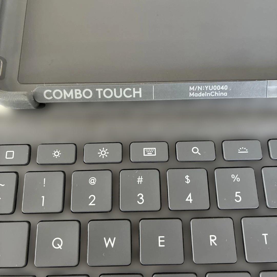 IPADキーボードLogicool Combo Touch M/N:YU0040