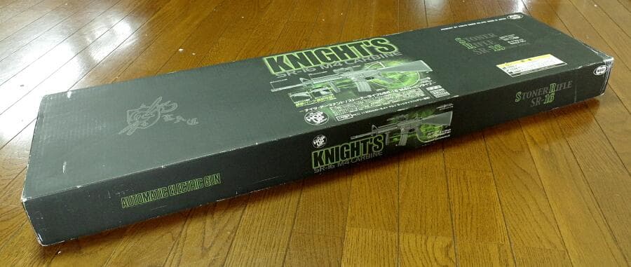 東京マルイ ナイツSR-16 M4カービン 300連射マガジン付き