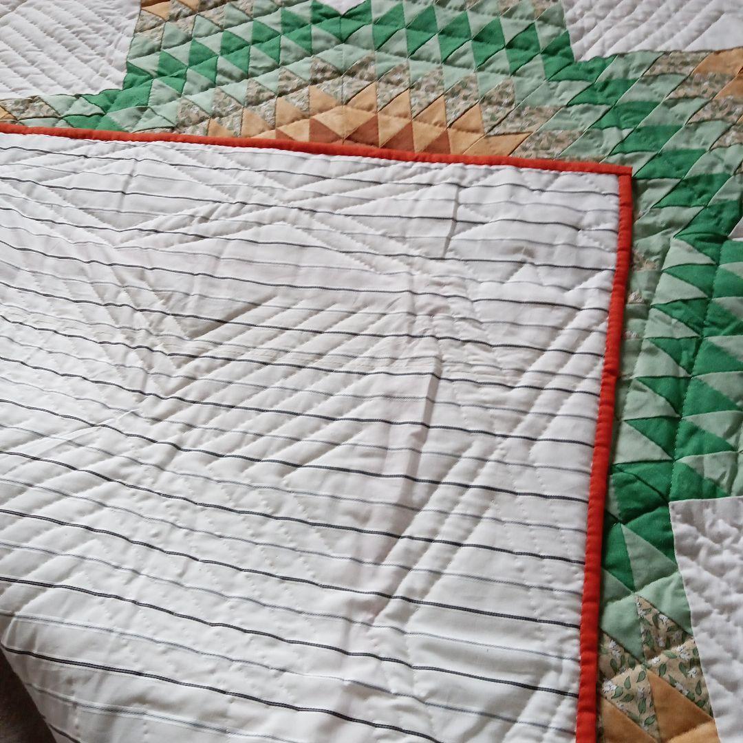 2512 パッチワークキルト　タペストリー 125cm