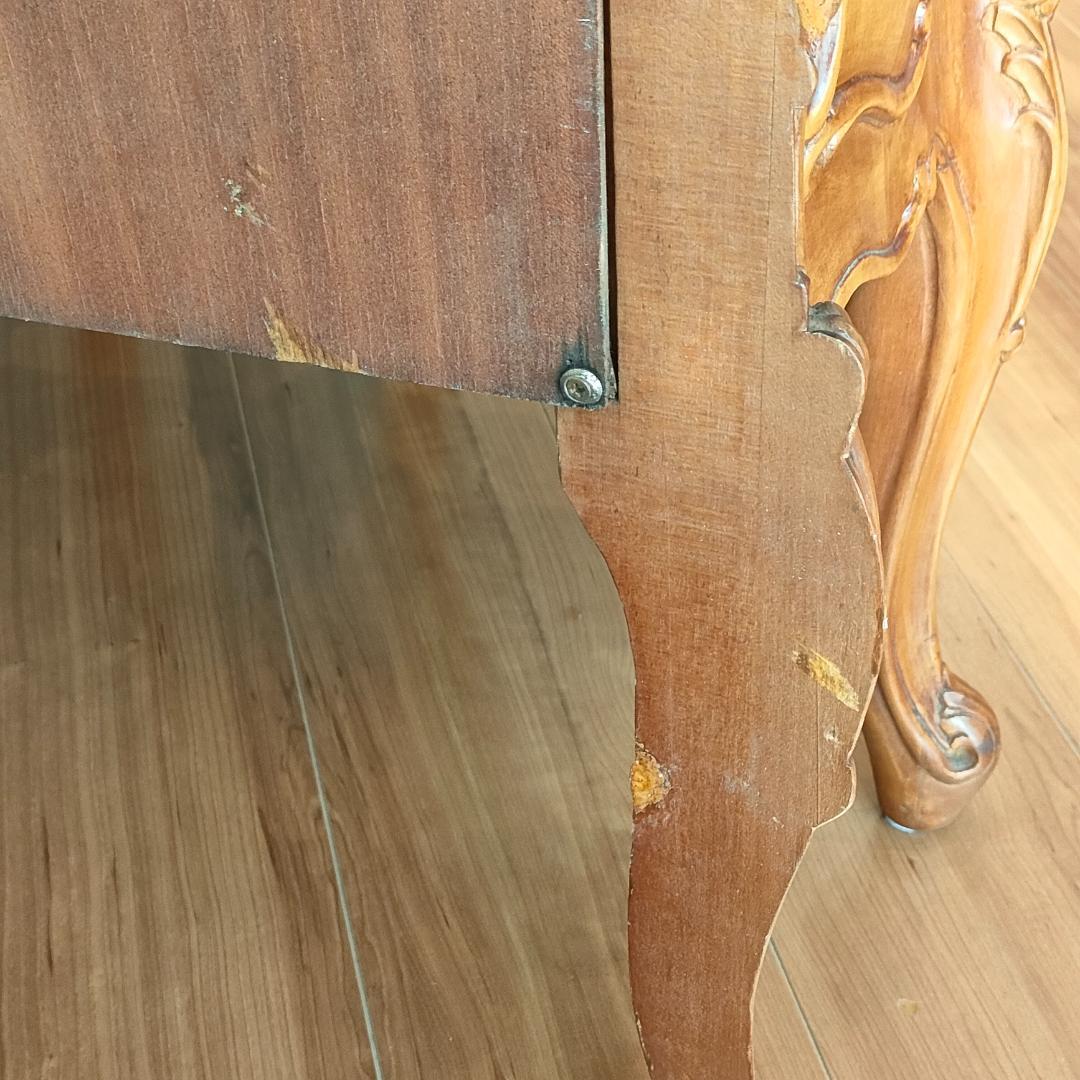 アンティーク　コーナーキャビネット　ガラスショーケース　猫脚