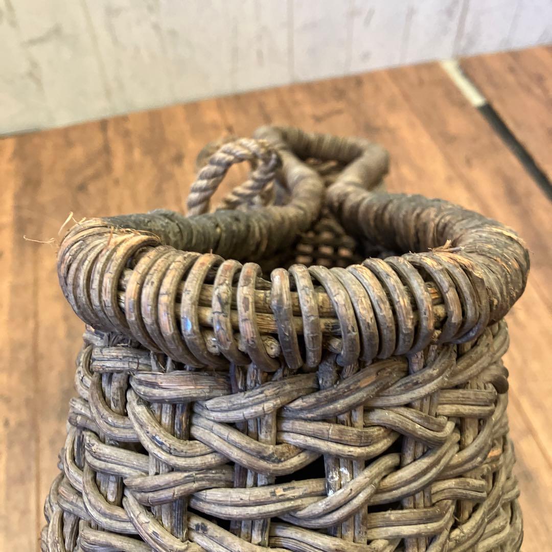 昭和レトロ ハケゴ あけび 山葡萄 カゴ 魚籠 バスケット 背負子 背負籠 古民