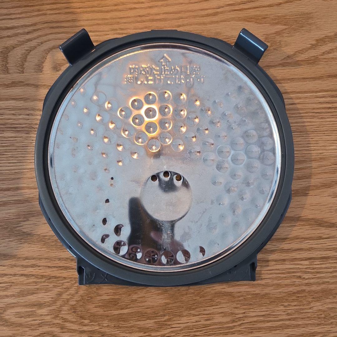 象印　IH炊飯器 NP-V10 無洗米対応