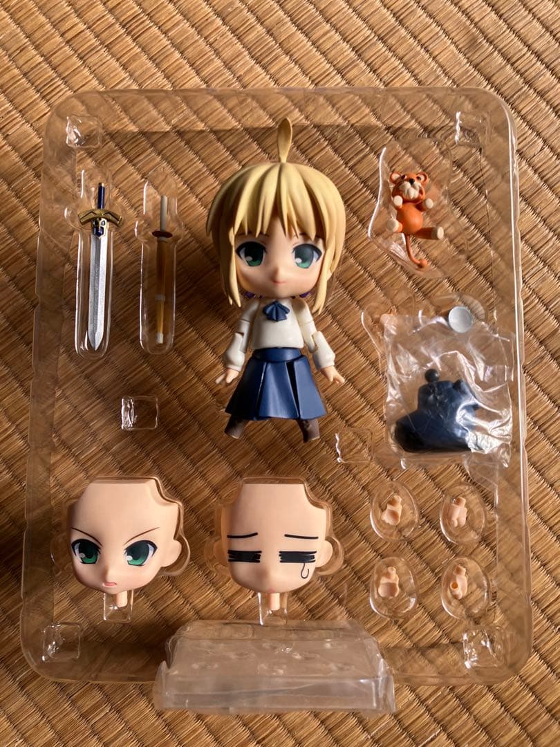 ねんどろいど　コンプリートファイルエディション　セイバーフィギュア付き