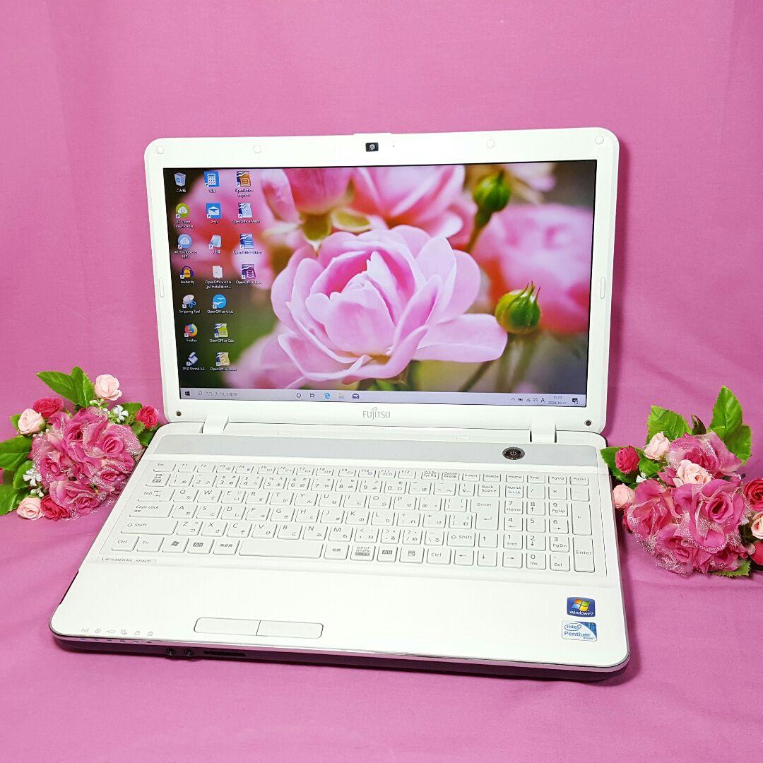 富士通ホワイトLIFEBOOK♡最新Win10♡大容量♡メモリ4G♡WEBカメラ