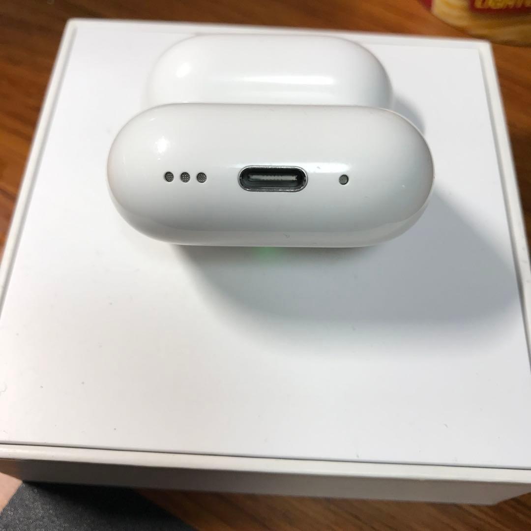 AirPods 第4世代　ANC type C充電ケース