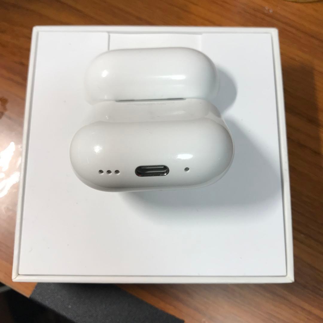 AirPods 第4世代　ANC type C充電ケース