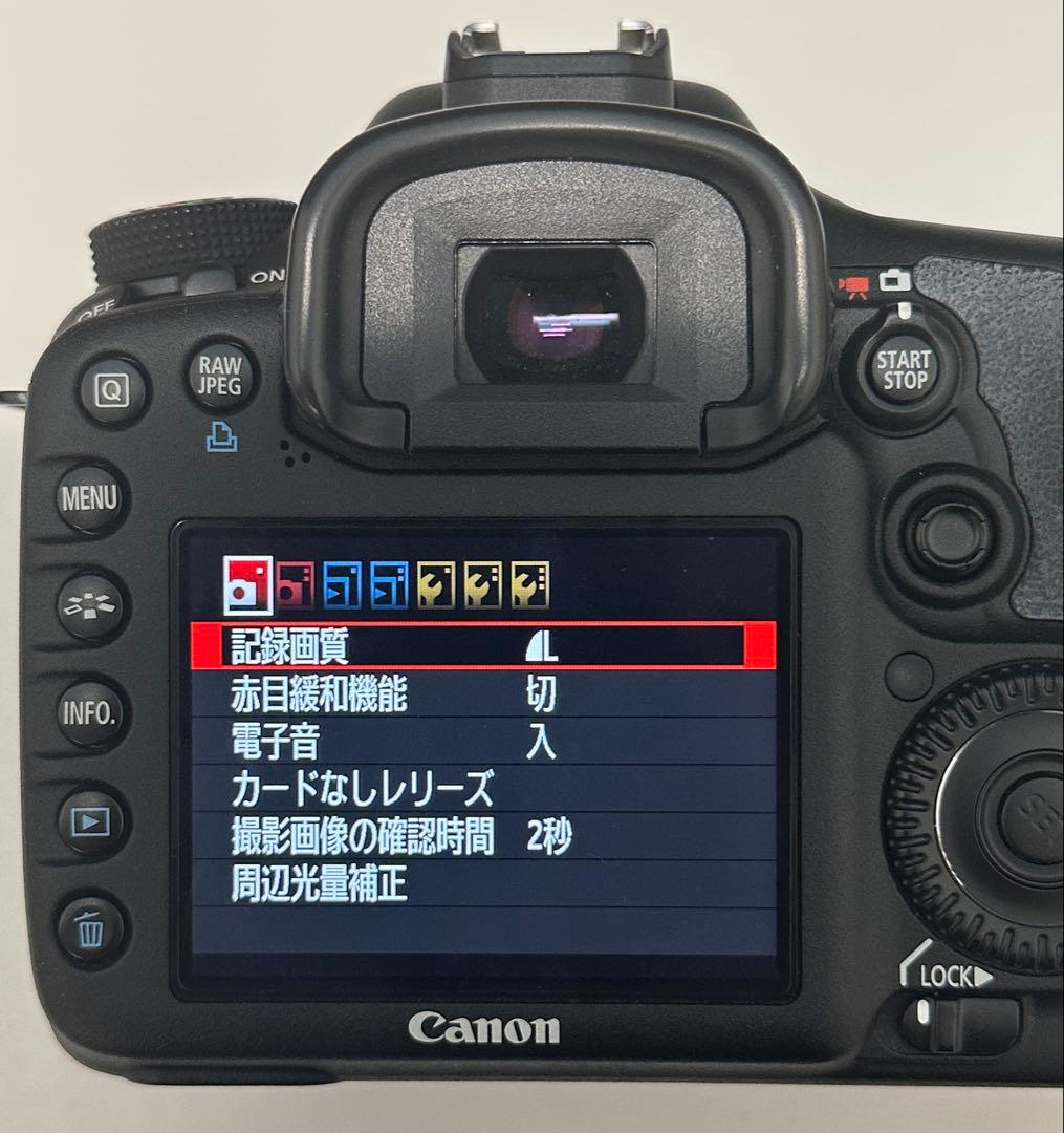 Canon EOS 7D デジタル一眼レフカメラ