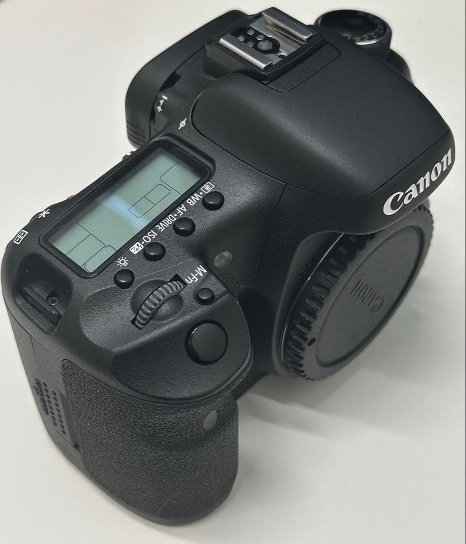 Canon EOS 7D デジタル一眼レフカメラ