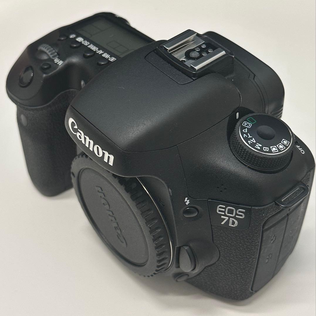 Canon EOS 7D デジタル一眼レフカメラ