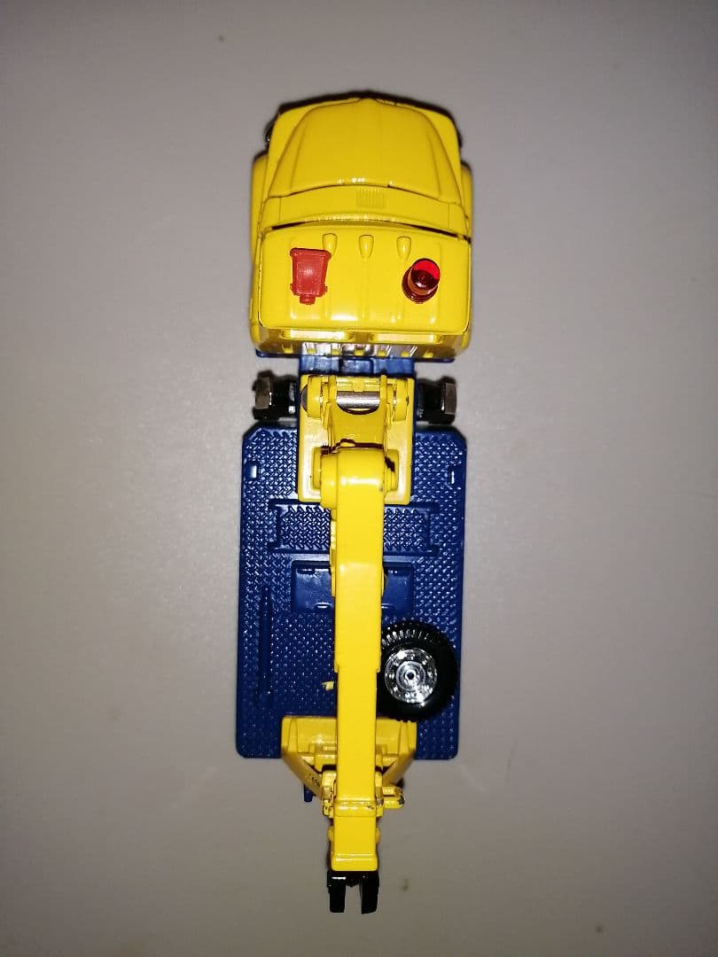 G*X様 トミカダンディ　三菱ふそう レッカークレーン　日本道路公団