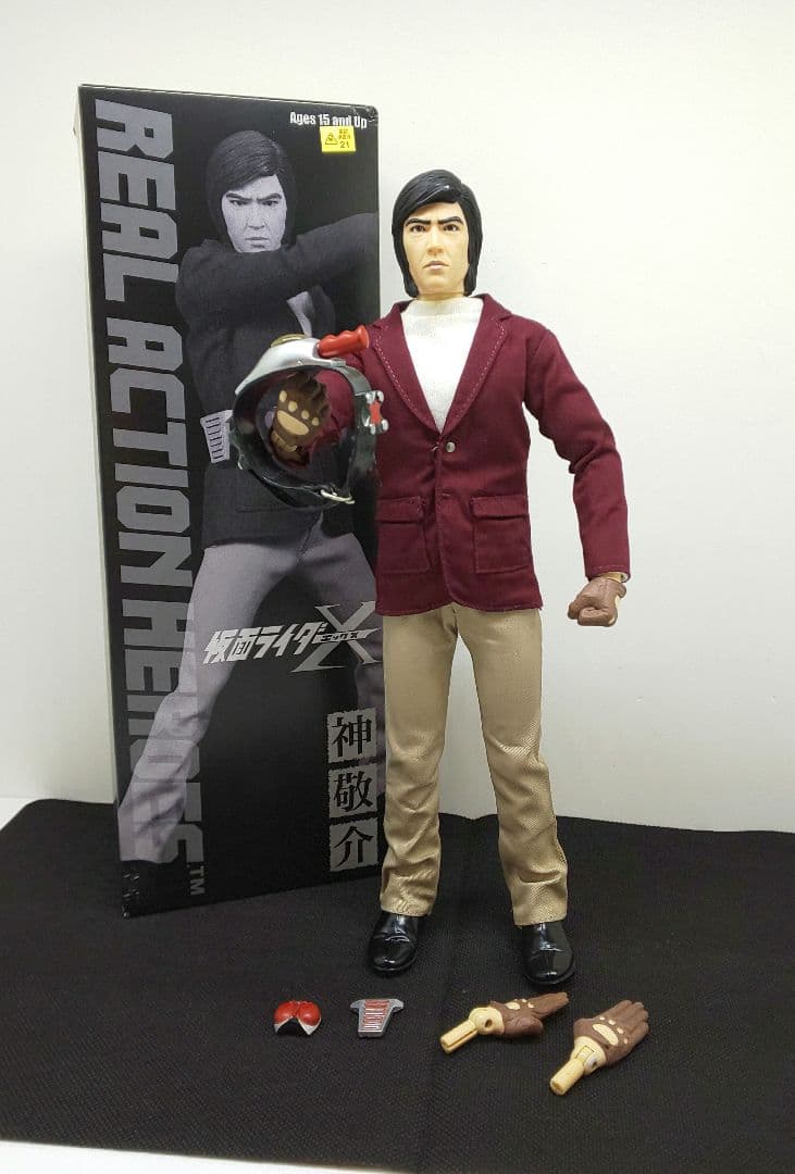 ◎30cm可動♪★神敬介/仮面ライダーX✨昭和/特撮/RAH❣️