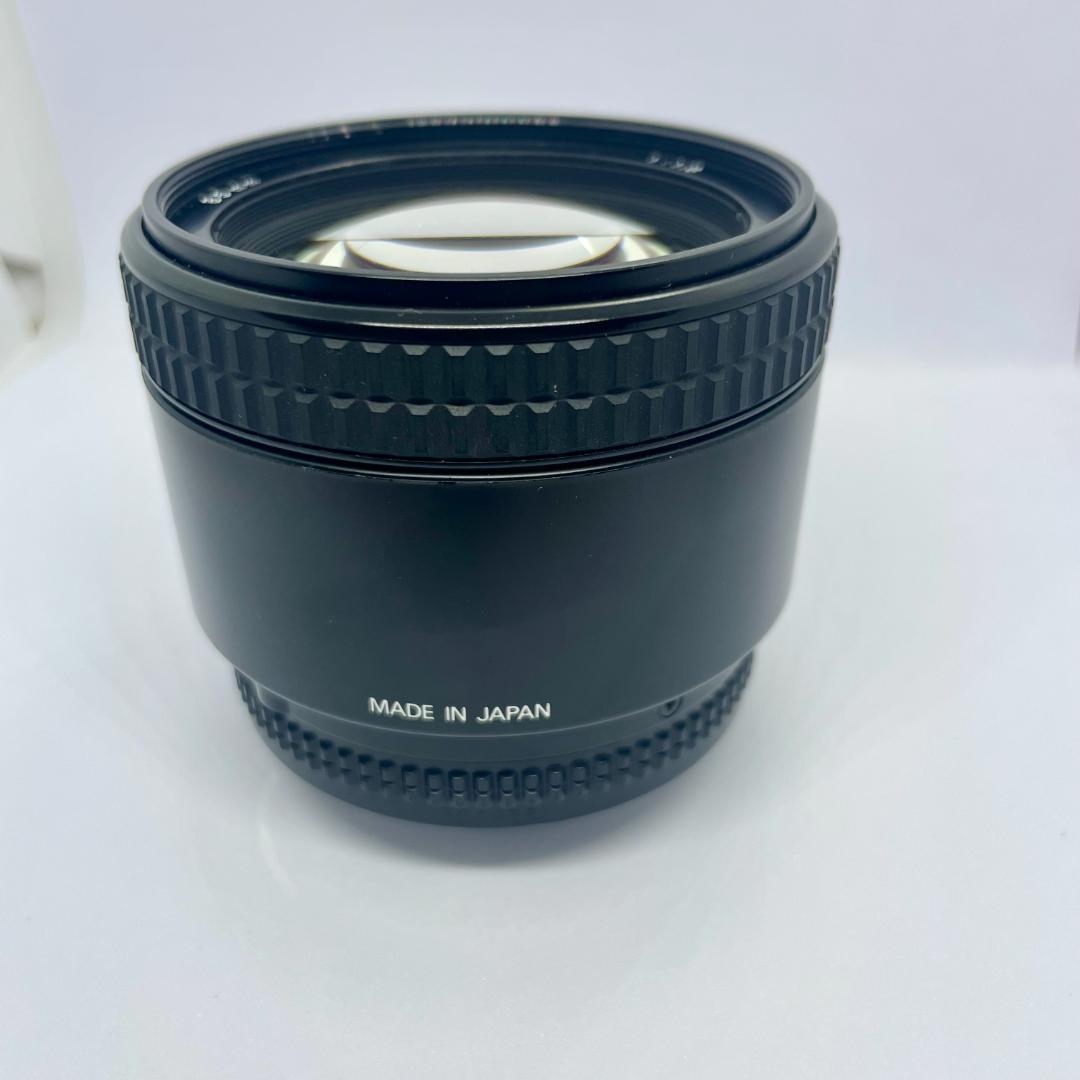 美品 AF NIKKOR 85mm f/1.8