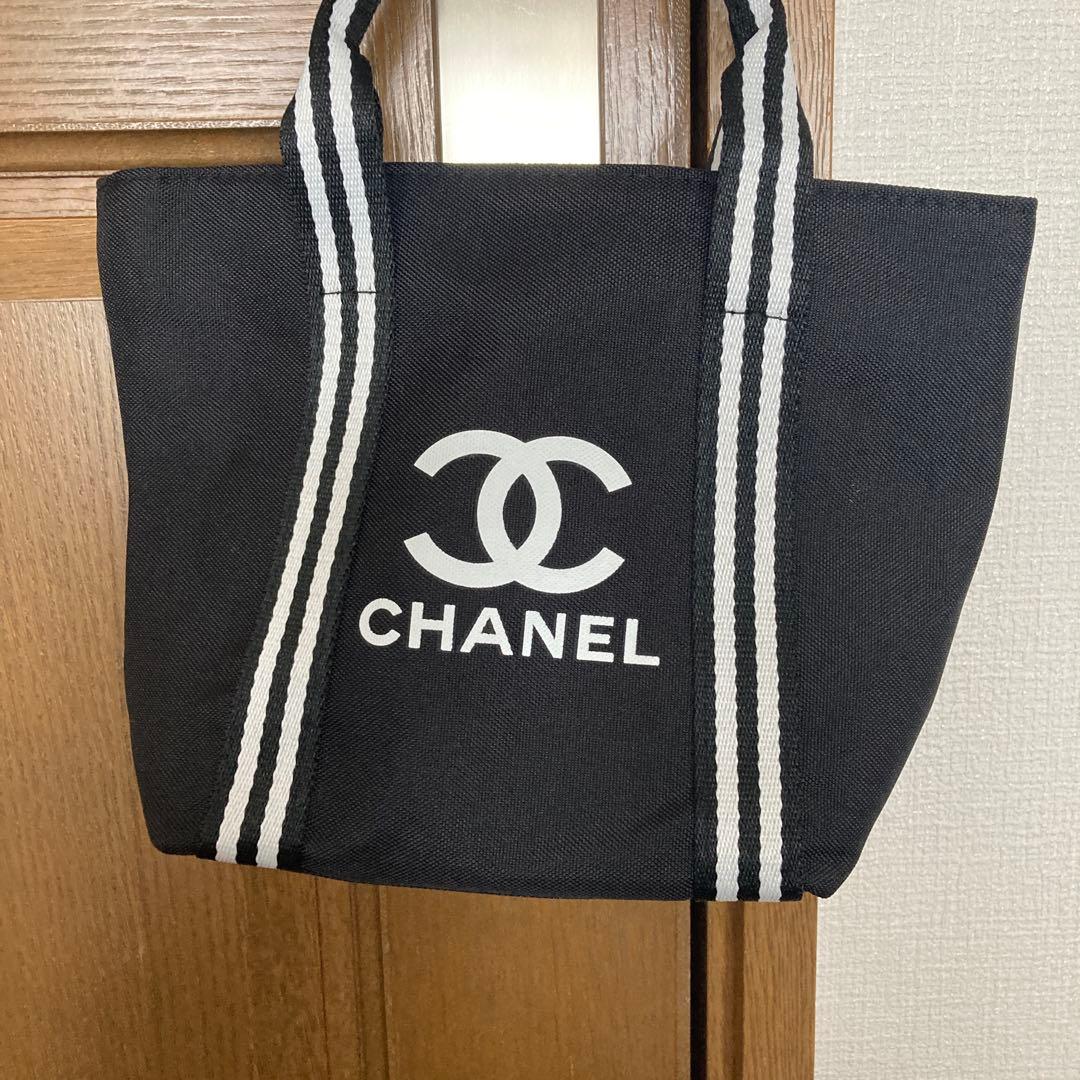 CHANELミニトートバッグ　ノベルティ　非売品
