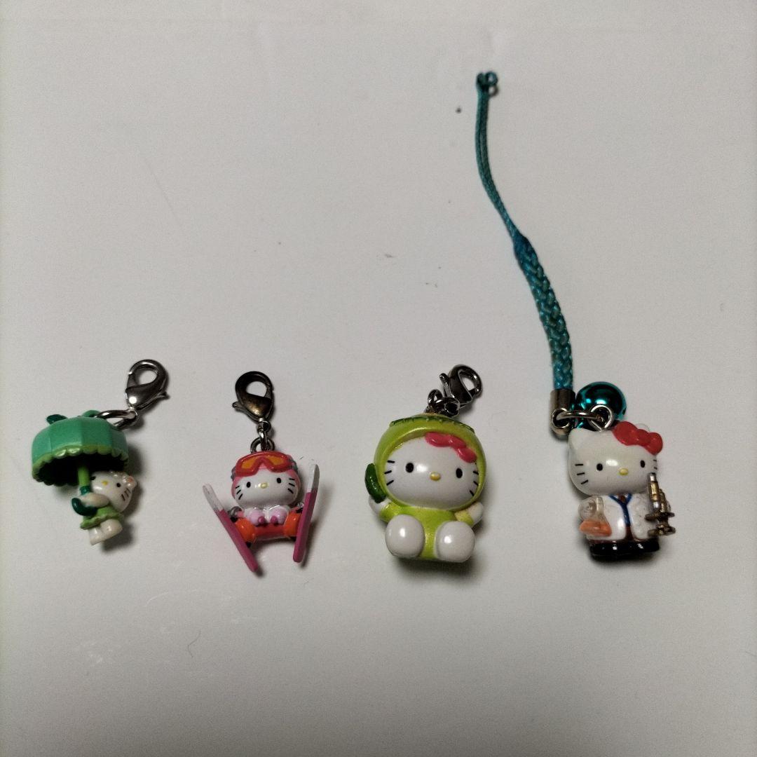 匿名配送★ハローキティ根付け ストラップ とファスナーマスコットの4個セット