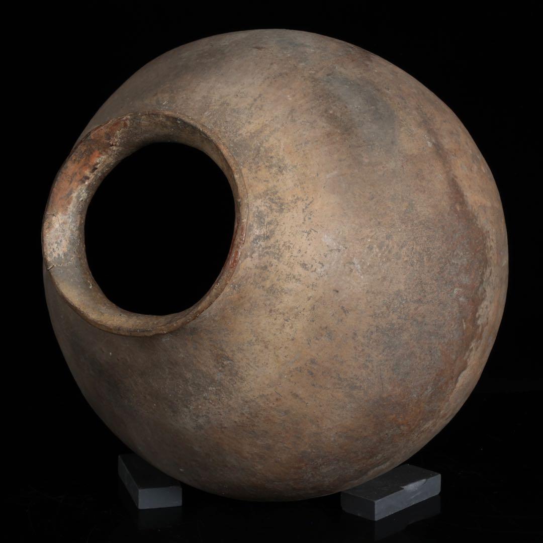 朝鮮美術 須恵器 新羅土器 壺 新羅無細土 出土品 木製台座 箱付 骨董 古美術