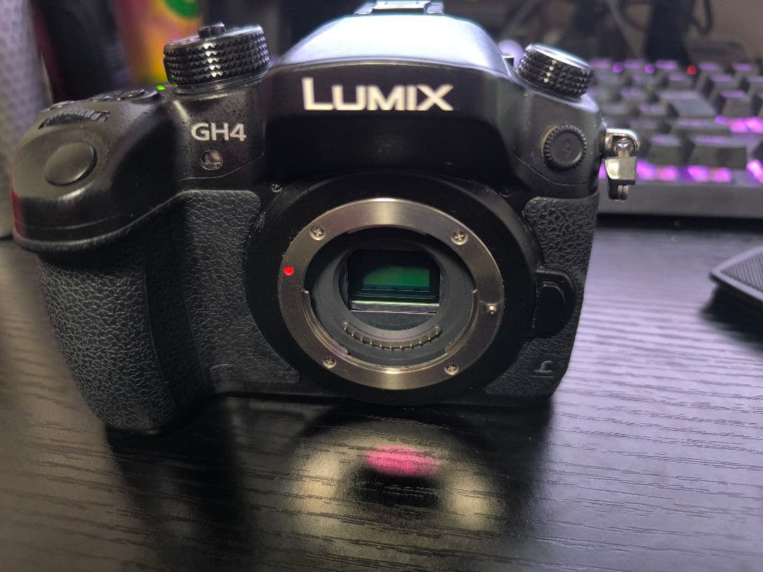 LUMIX GH4 ミラーレス一眼 カメラ 本体