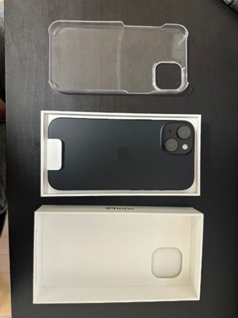 【新品未使用】iPhone 15 128GB ブラック【SIMフリー】