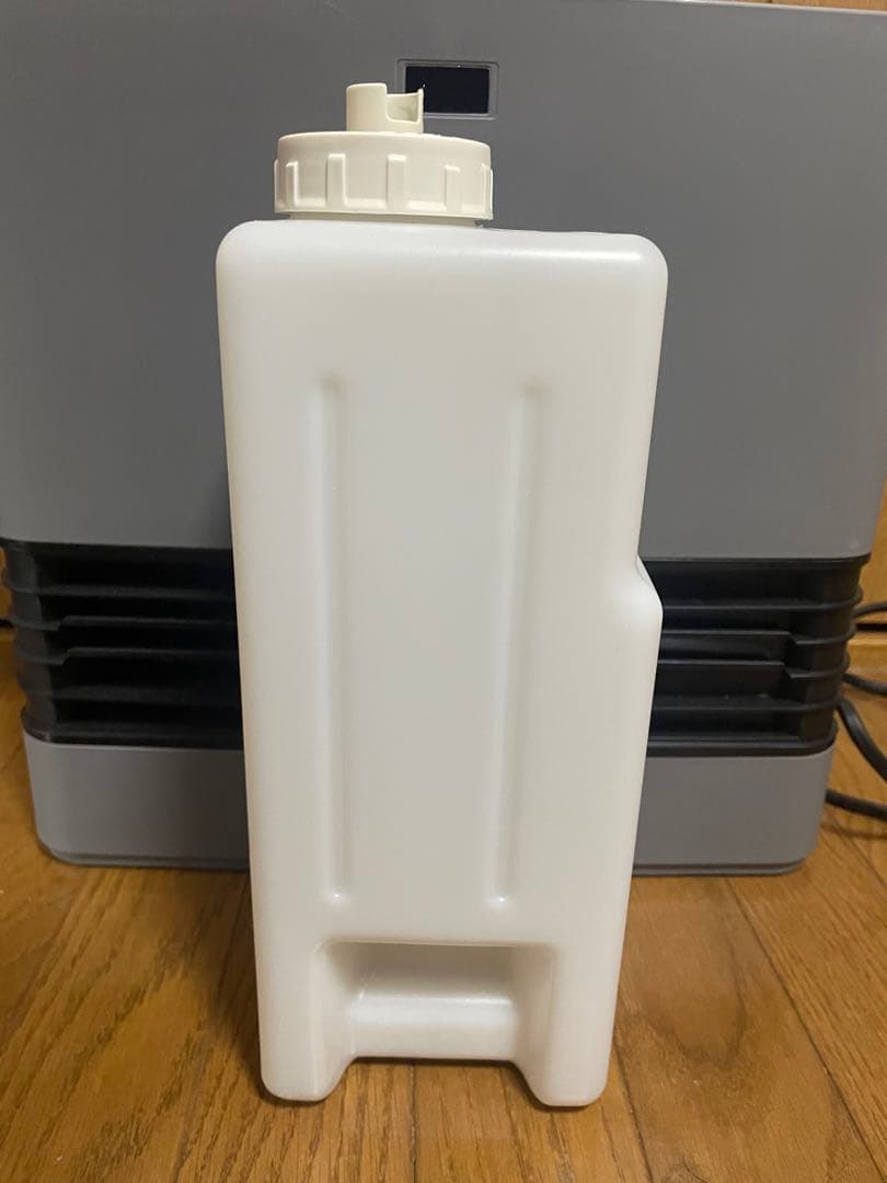 美品 アイリスオーヤマ 加湿セラミックファンヒーター JKC125D1-H