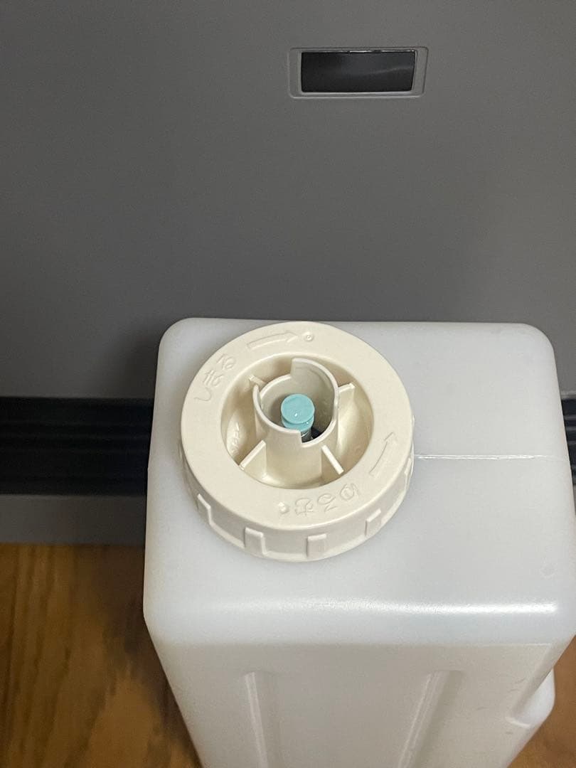 美品 アイリスオーヤマ 加湿セラミックファンヒーター JKC125D1-H