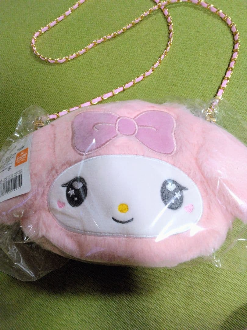 新品 サンリオ マイメロディ フェイスポシェット バッグ