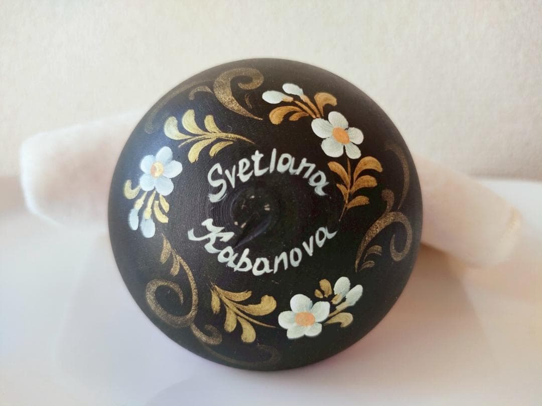 【KV010】10cm級 おきあがりこぼし カバノヴァ　ハリネズミ