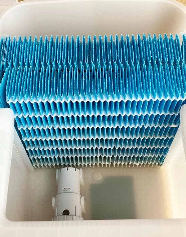 シャープ加湿器 HV-R75（加熱気化式）