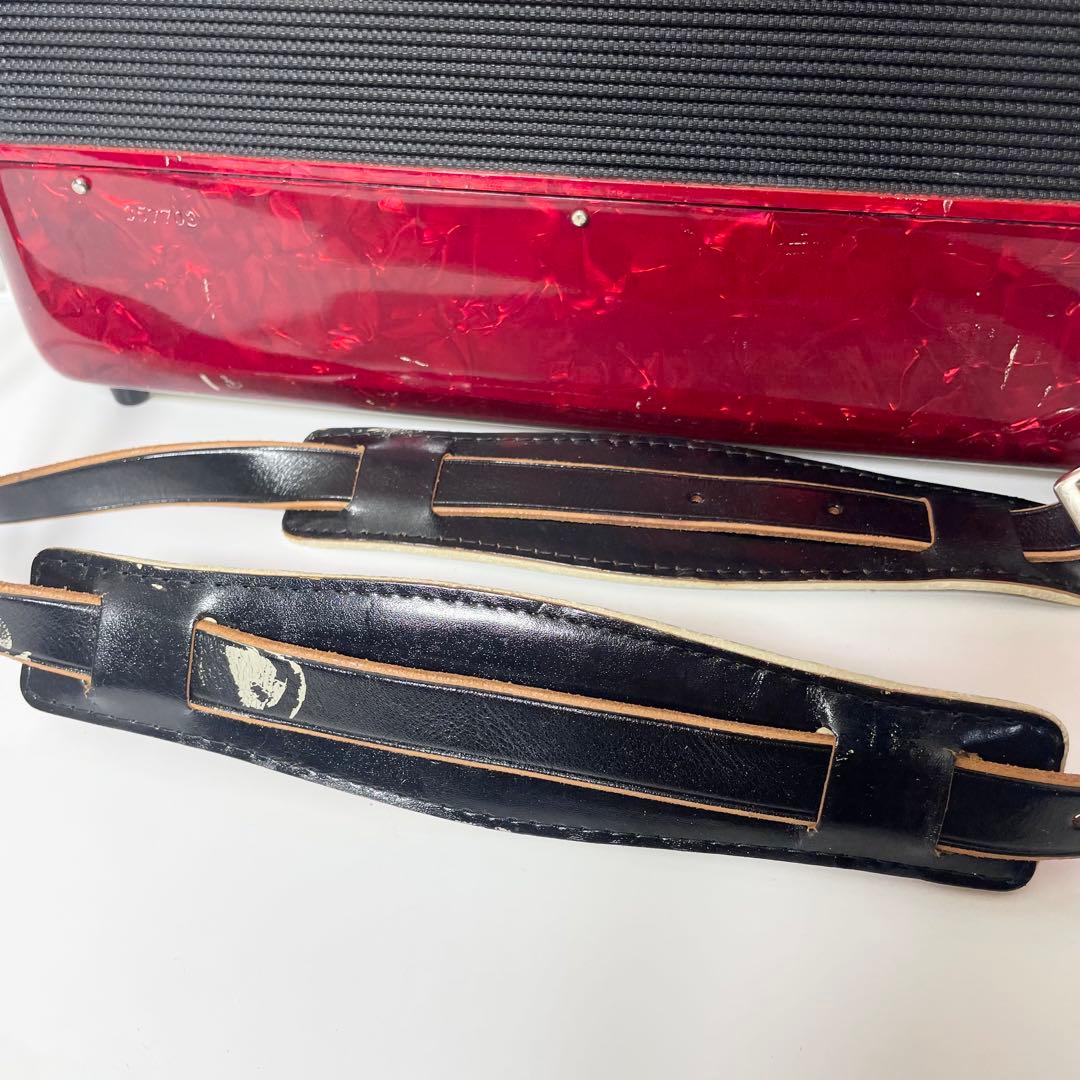 【使用感の少ない美品/動作確認済み】YAMAHA ３２鍵盤 アコーディオン