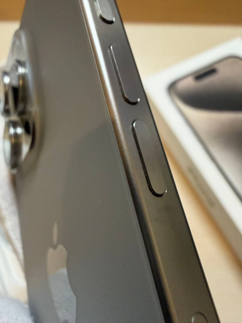 iPhone 15 Pro 512GB ナチュラルチタニウム MTUK3J/A