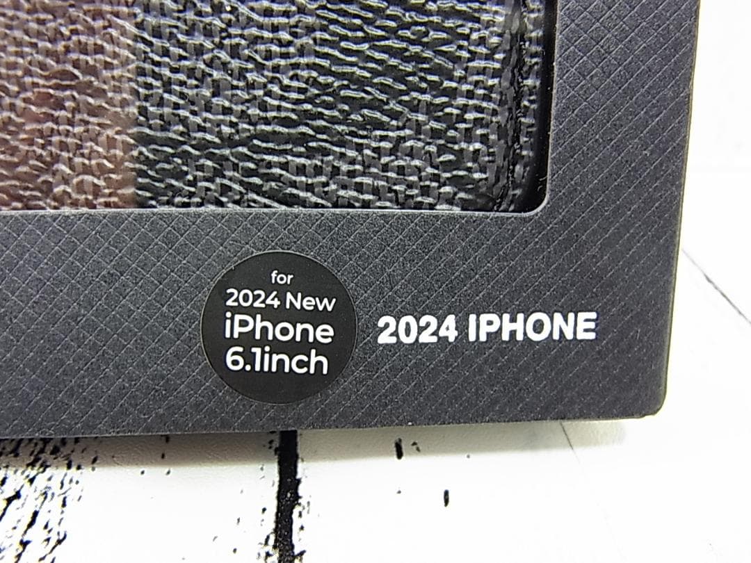 正規未使用コーチiPhone16フォリオケース6.1インチ対応アイフォンケース