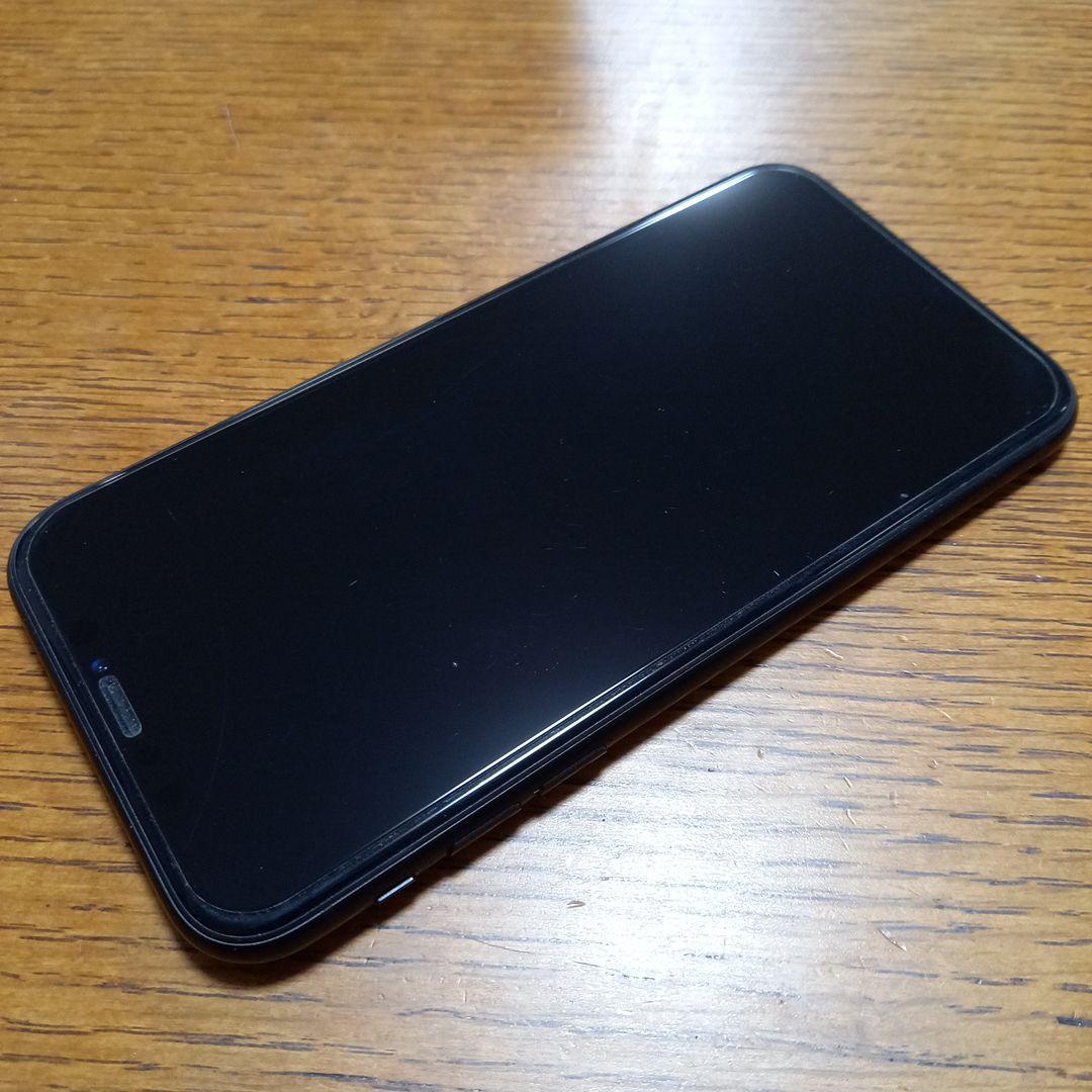 ②iPhone XR 64GB　ブラック