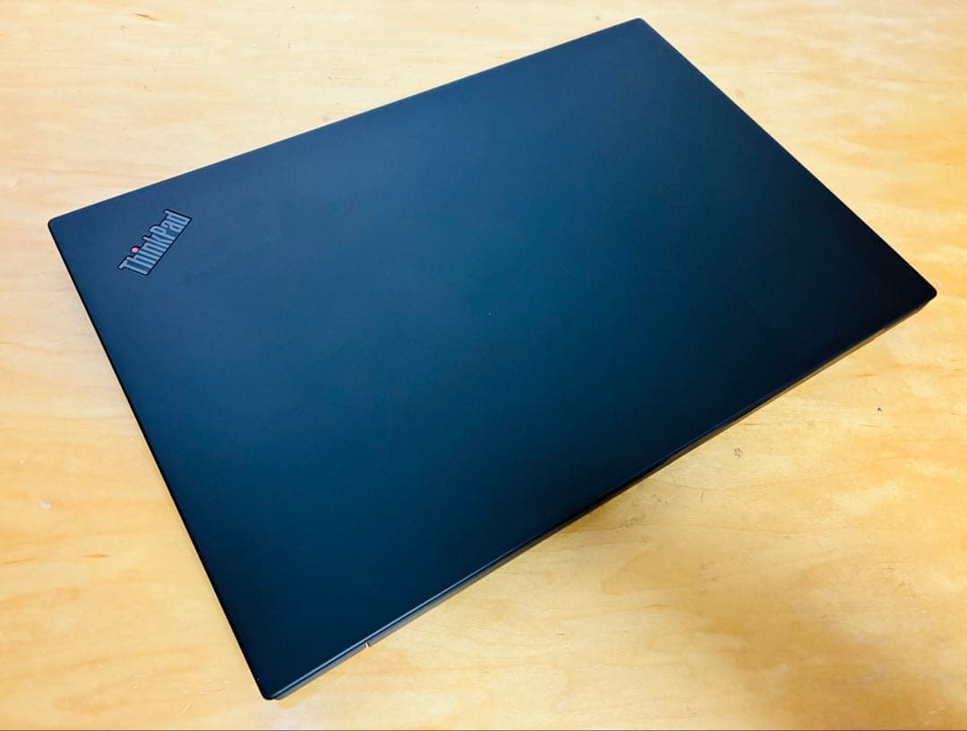 ThinkPad P1 Gen3 i7/32G/1T/15.6インチ4K/GPU