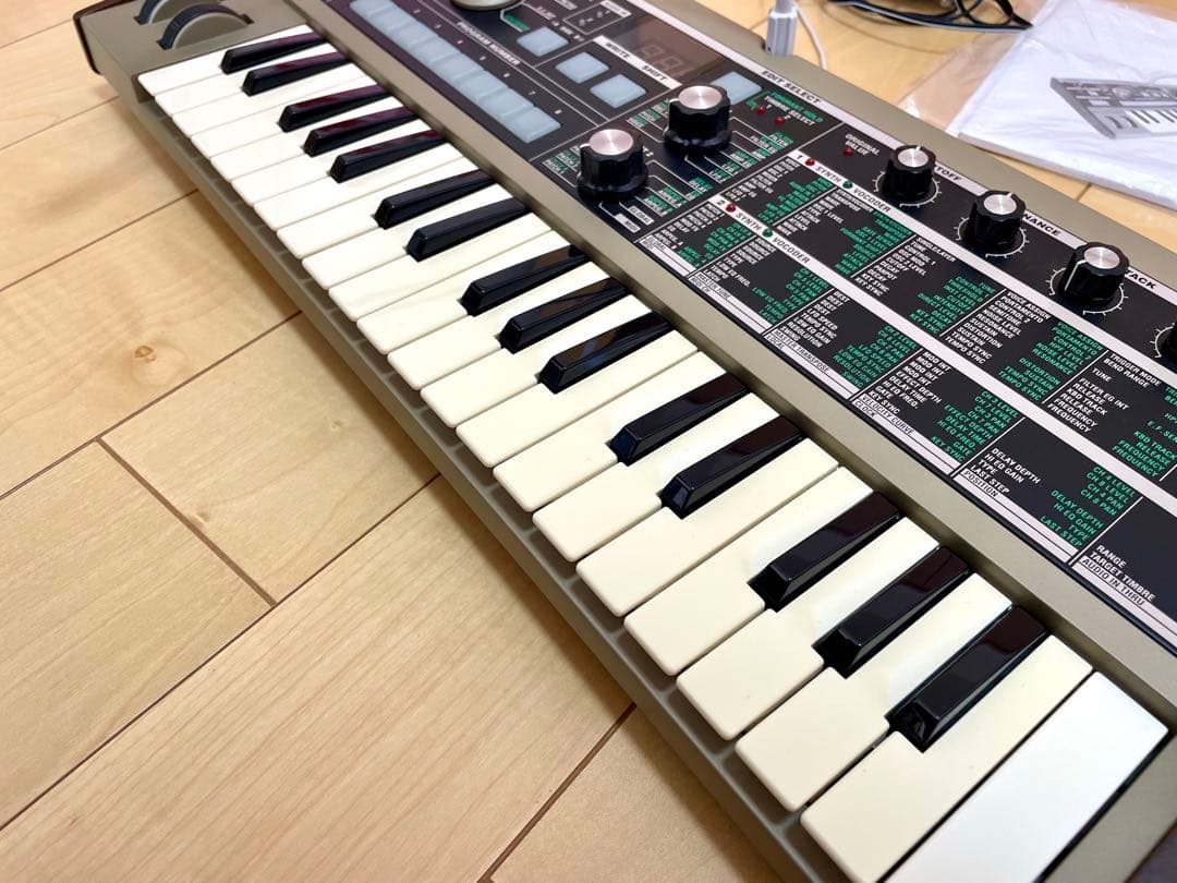 (専用ケース付属) KORG microKORG シンセサイザー 動作確認済み