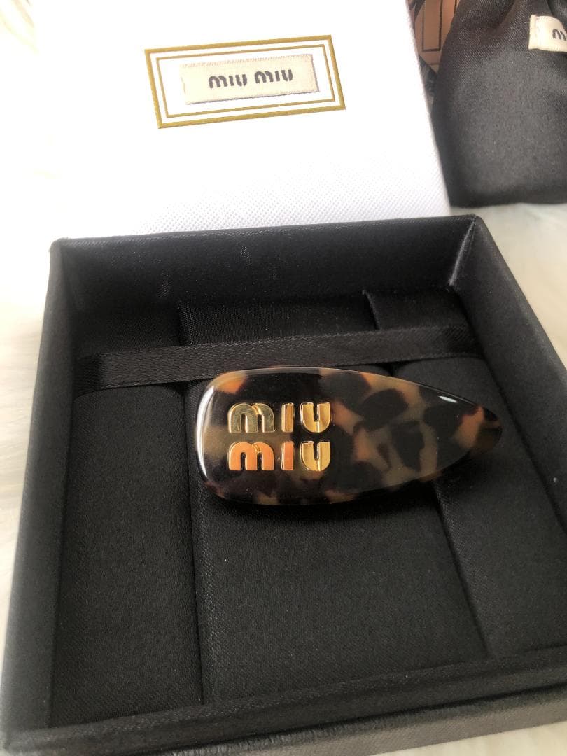 レオパート　ヘアピン　ゴールドロゴ　ダークブラウン　綺麗　レディース　美品