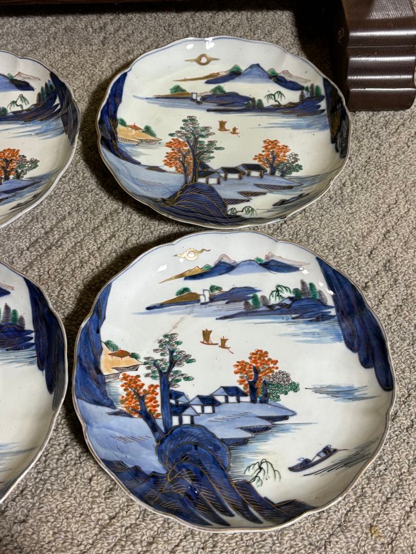古伊万里 染付 金彩 色絵 金欄手山水図 輪花 24cm 中皿 江戸後期