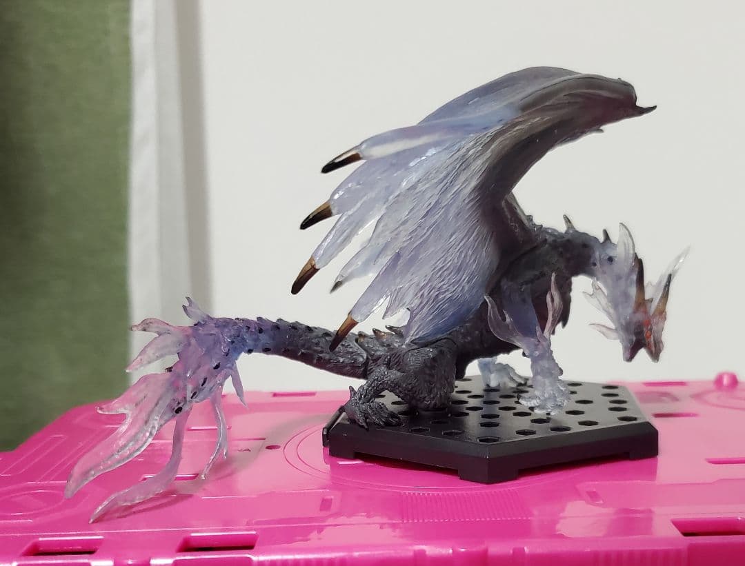 モンスターハンター　モンハン　　ゼノジーヴァ(臨界状態)　フィギュア