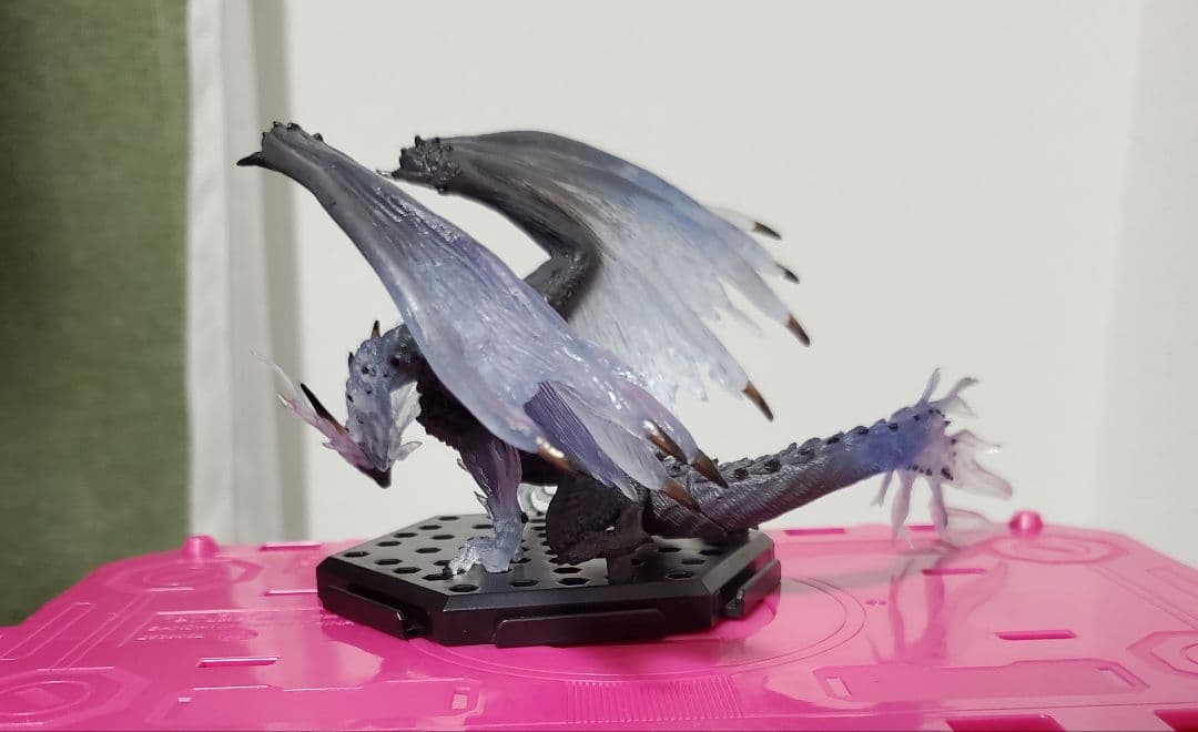 モンスターハンター　モンハン　　ゼノジーヴァ(臨界状態)　フィギュア