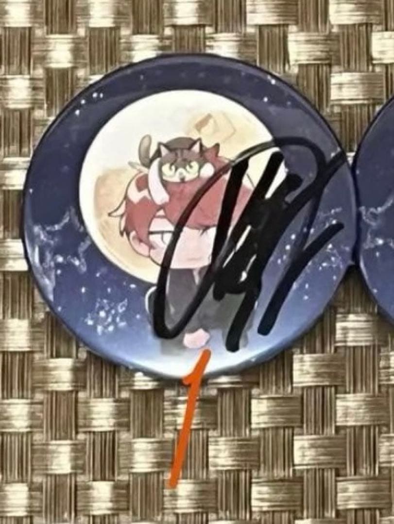 【即購入可】めいちゃん　缶バッジ（シークレット、直筆サイン入あり）