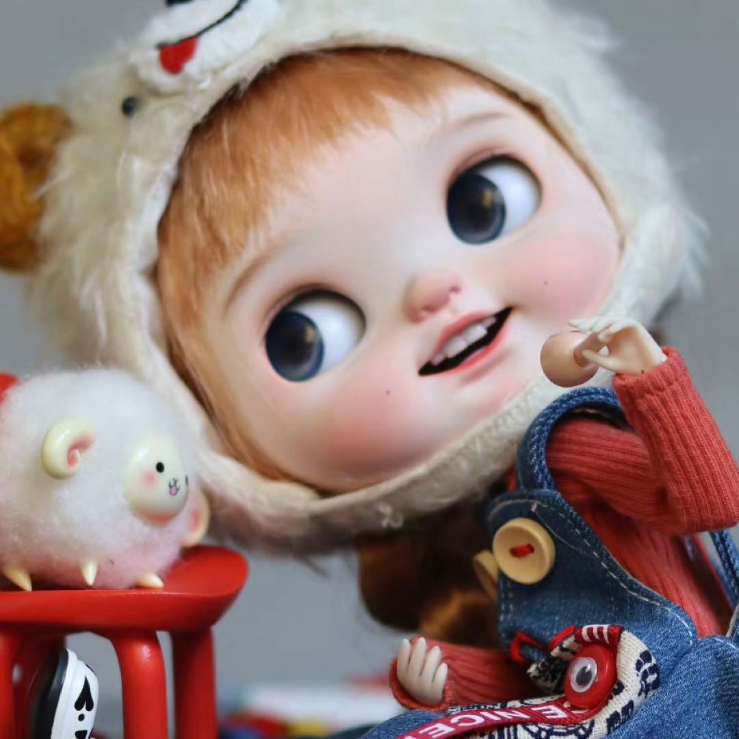 作家様カスタムブライス 人形 かわいい 元気 ドール 笑顔 まんまる