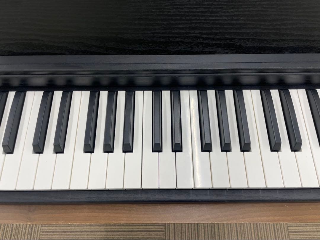 電子ピアノ88鍵盤　木目調ボディ　給電タイプ　ブラック