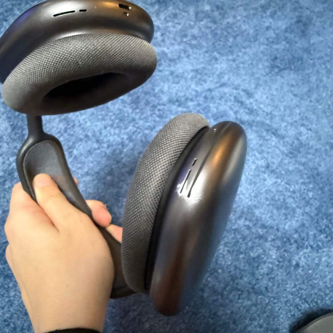 K*U様 Apple AirPods Max ライトニング　スペースグレー