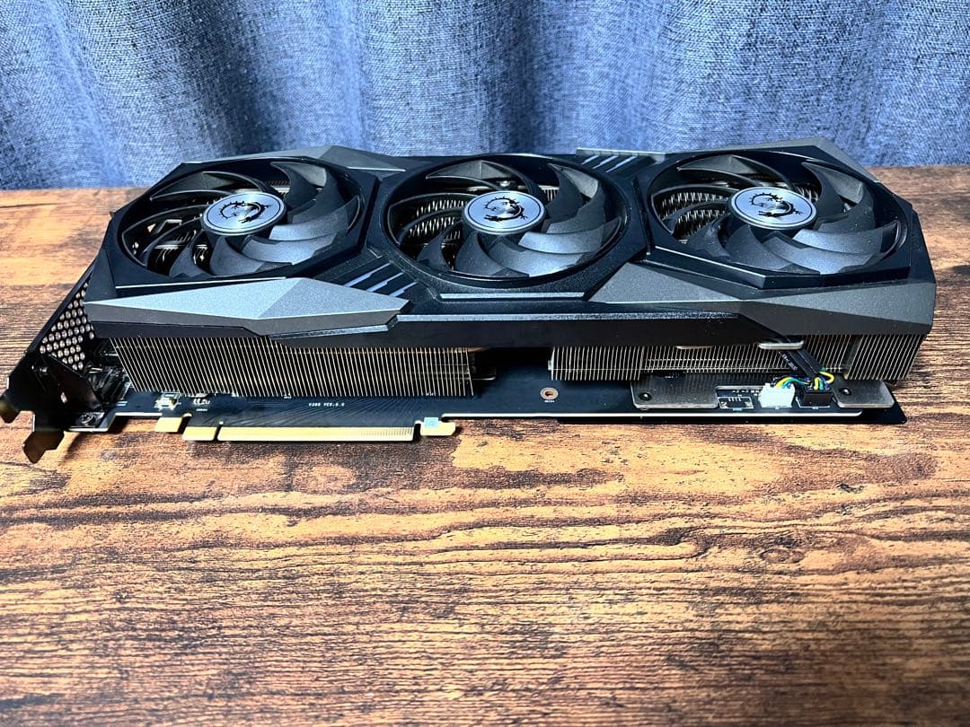 グラフィックボード・グラボ・ビデオカード MSI RTX 3090 GAMING X TRIO 24G 115