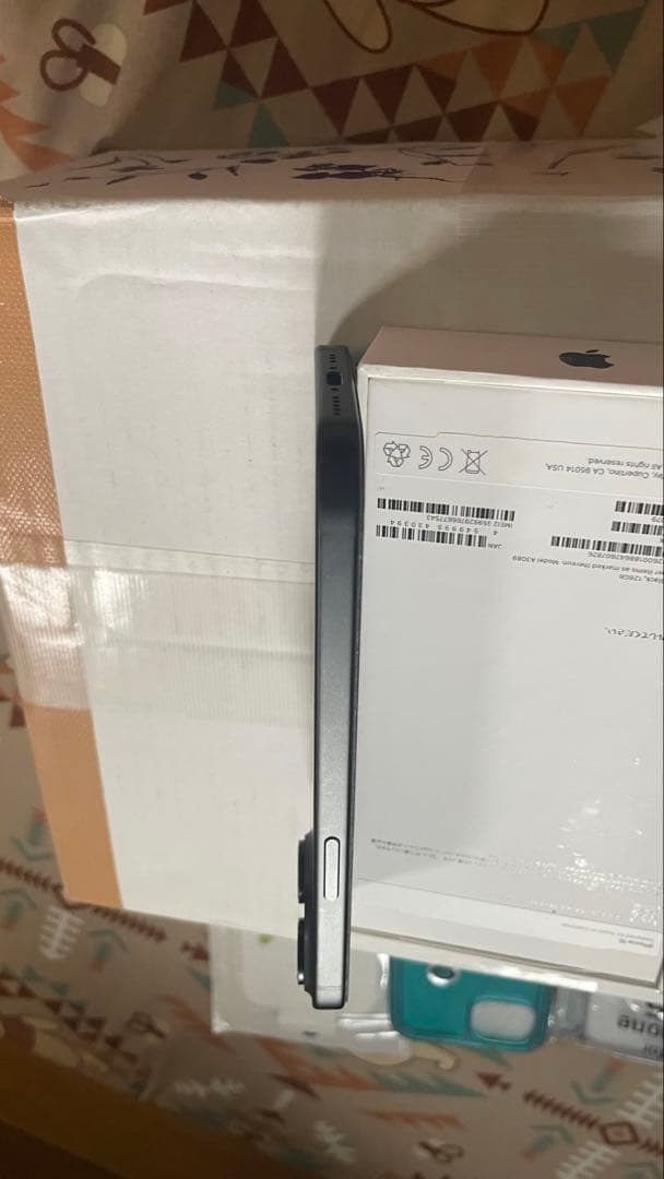 超美品 iPhone 15 128GB 黒 SIMフリー動作確認済 付属品完備