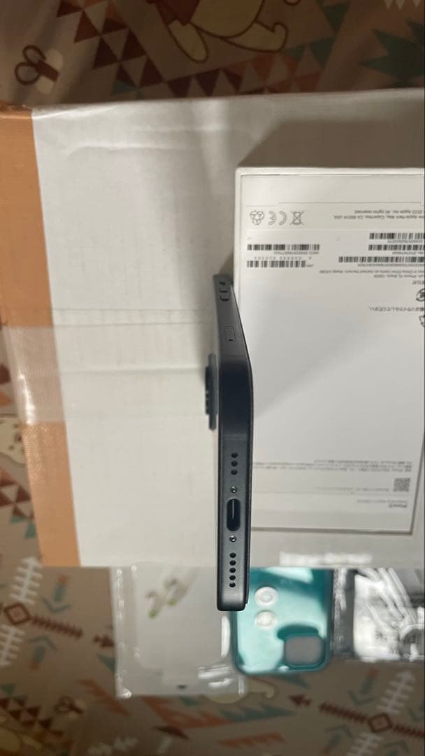 超美品 iPhone 15 128GB 黒 SIMフリー動作確認済 付属品完備