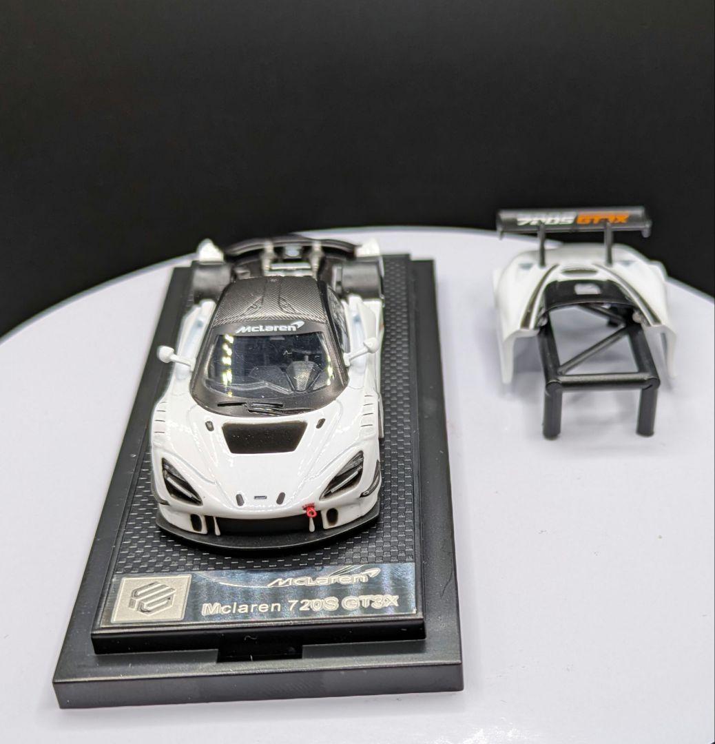 1/64マクラーレン 720S GT3X＆ピットクルーフィギュア