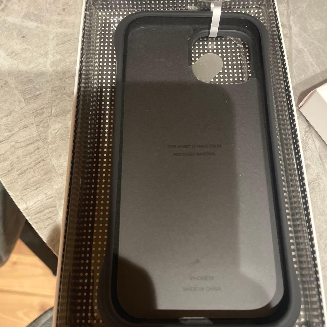 CASETiFY ブラック マット iPhone15用ケース