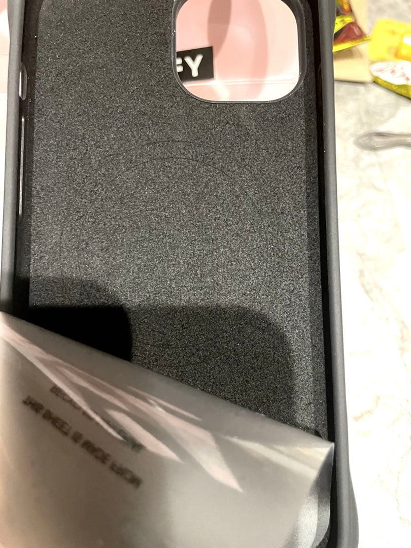CASETiFY ブラック マット iPhone15用ケース