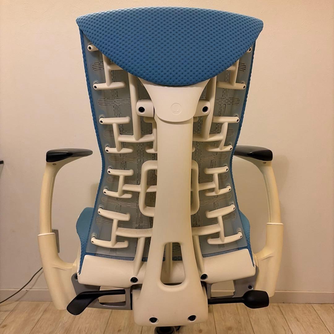 ハーマンミラー、エンボディチェア