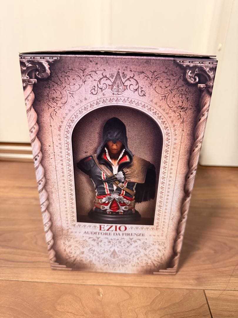 【フィギュア】アサシンクリードⅡ　エツィオ胸像　サウンドトラックCD リトグラフ