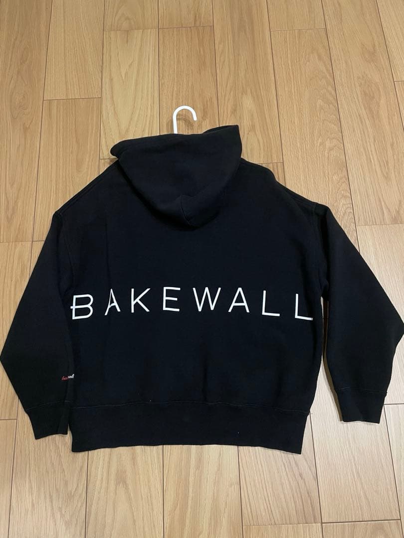 BAKEWALL ブラックパーカー